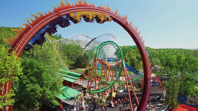 Save at Six Flags st. Louis | Family Attractions Card
